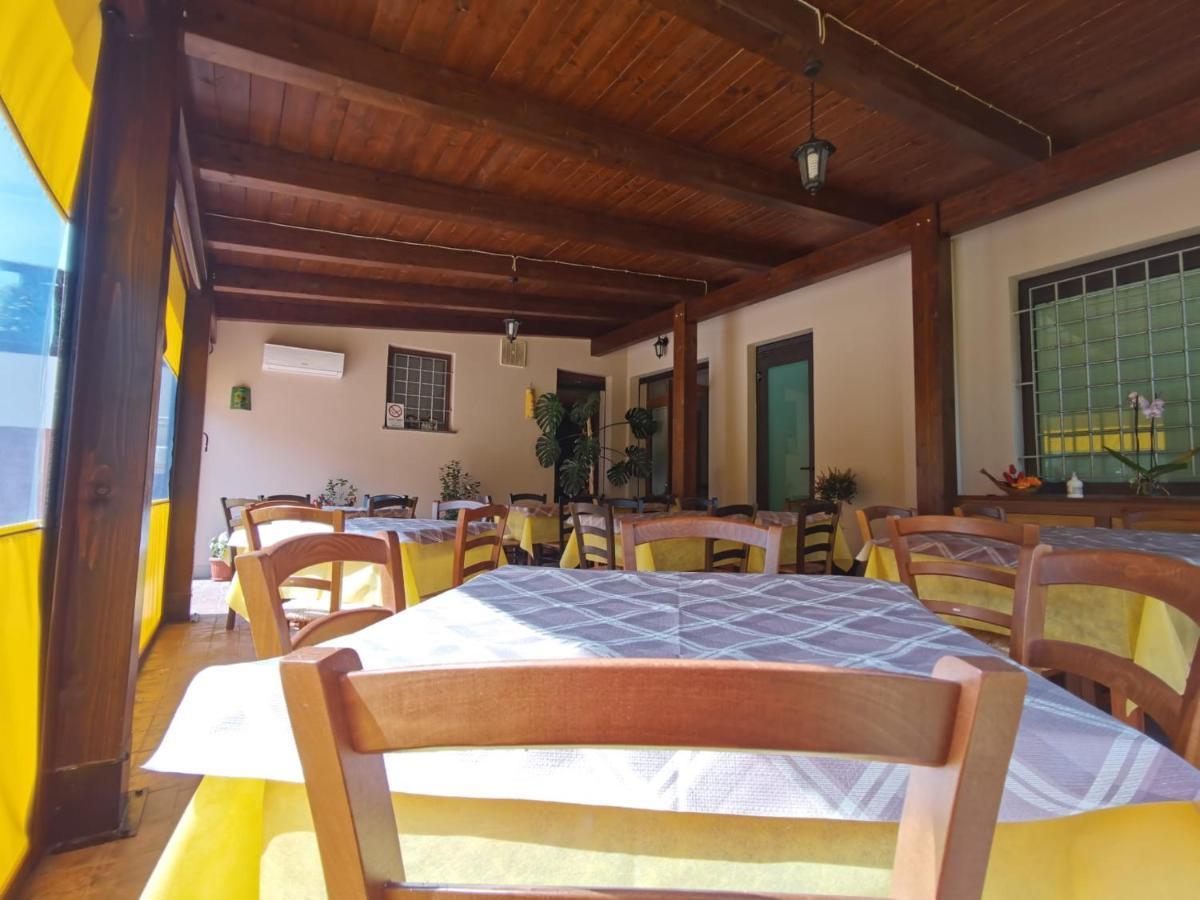 Hotel Edelweiss Laino Borgo Exterior photo